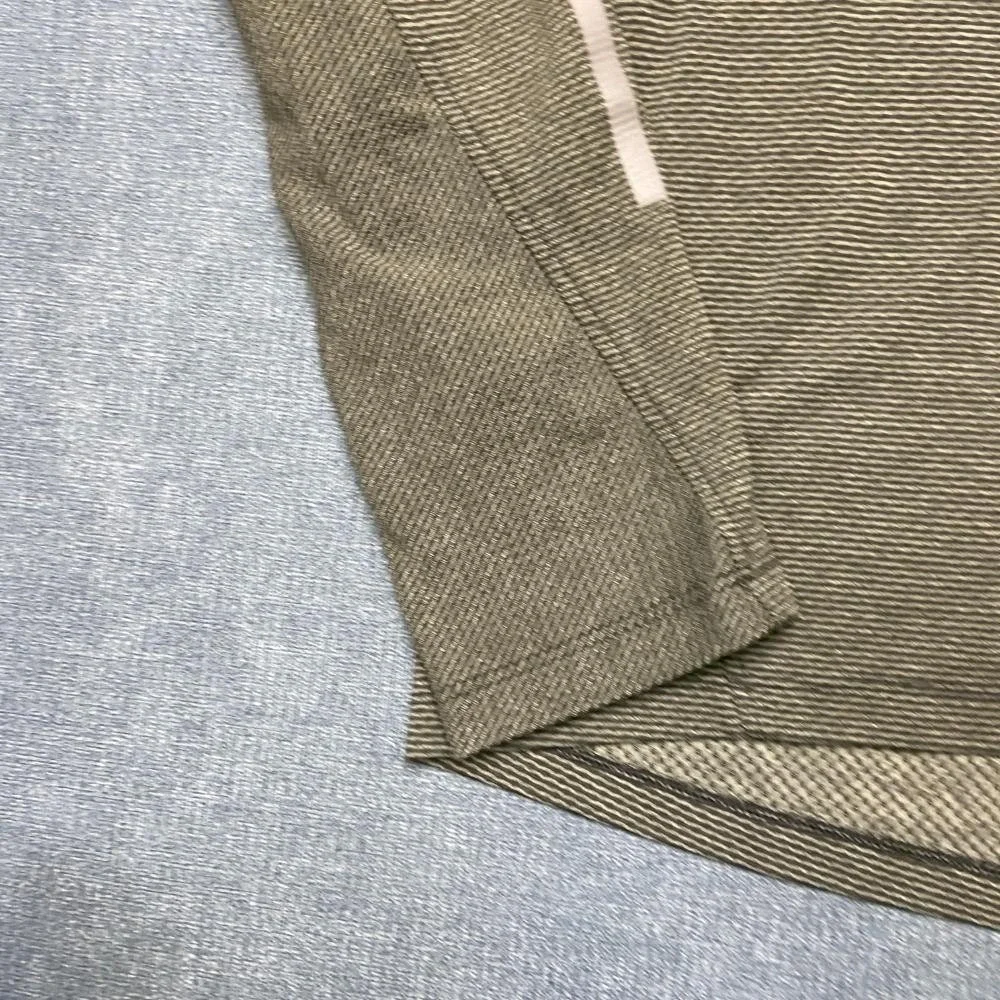 Nike Dri Fit Shirt Mens Medium Gray Striped Swoosh Logo Raglan Sleeve Running